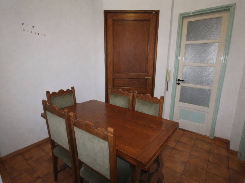 appartamento in vendita a Torino in zona Lingotto