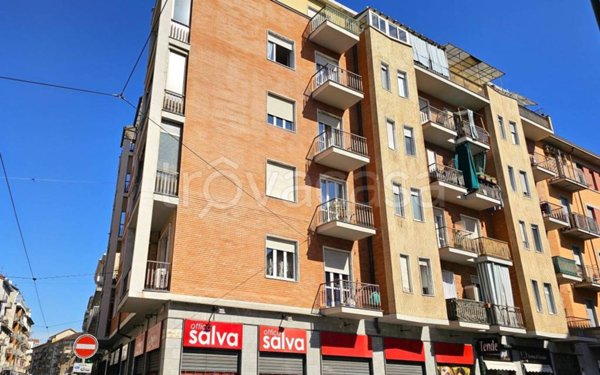 appartamento in vendita a Torino in zona Cit Turin