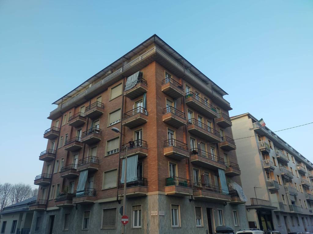 appartamento in vendita a Torino in zona Parella