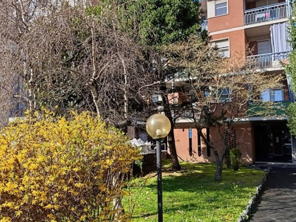 appartamento in vendita a Torino in zona Borgata Vittoria