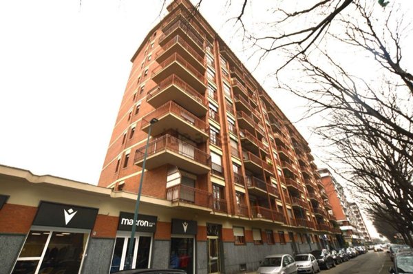 appartamento in vendita a Torino in zona Parella