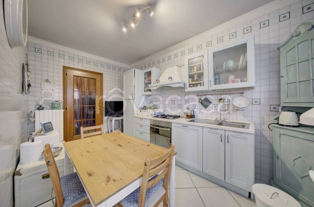 appartamento in vendita a Torino in zona Parella