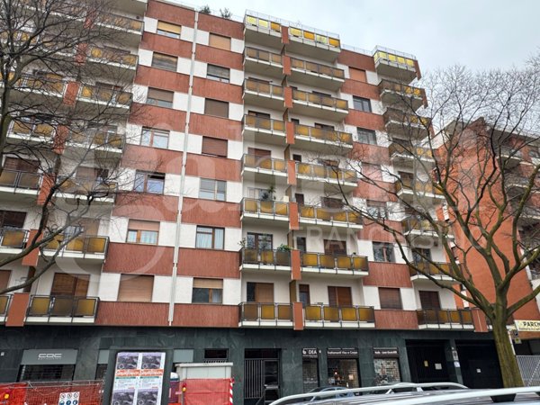 locale di sgombero in vendita a Torino