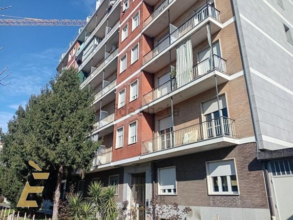appartamento in vendita a Torino in zona Barriera di Milano