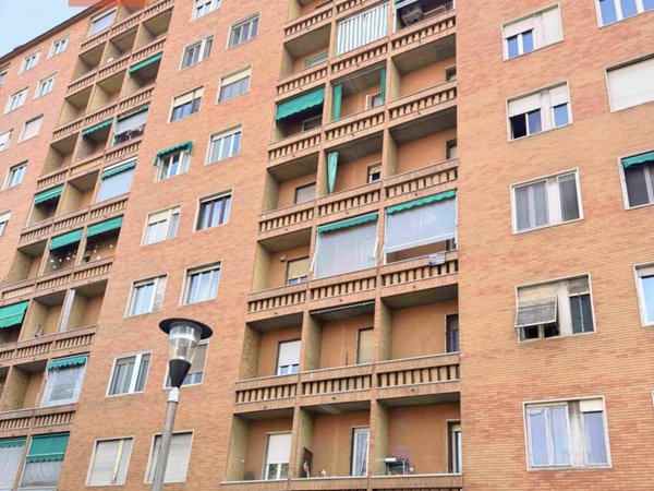appartamento in vendita a Torino in zona Borgo San Paolo