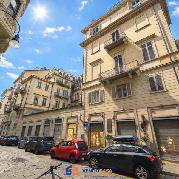 negozio in vendita a Torino in zona Centro Storico