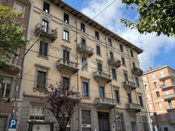 appartamento in vendita a Torino in zona San Salvario