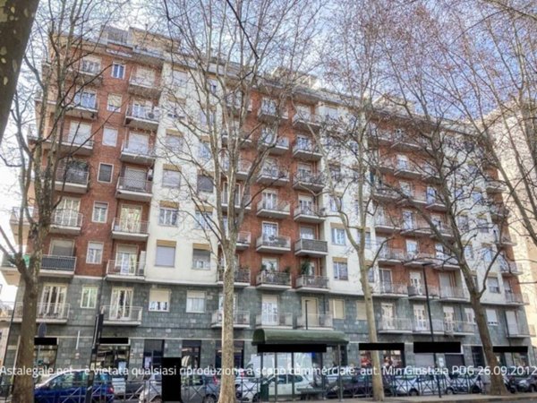 appartamento in vendita a Torino in zona Aurora