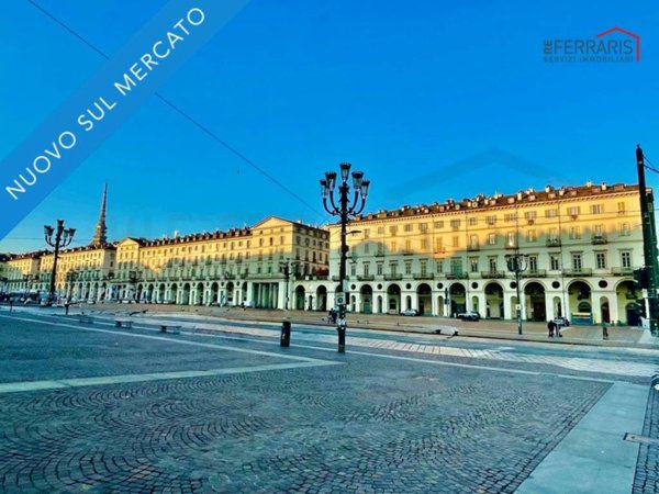 appartamento in vendita a Torino in zona Centro Storico