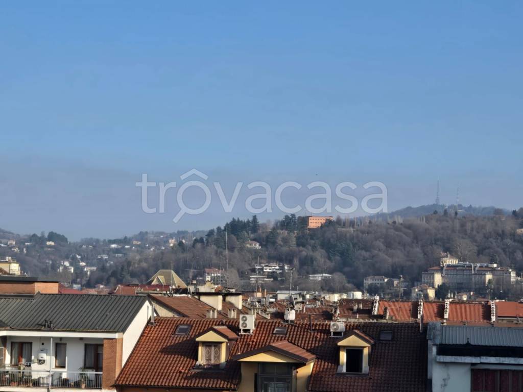 appartamento in vendita a Torino in zona San Salvario