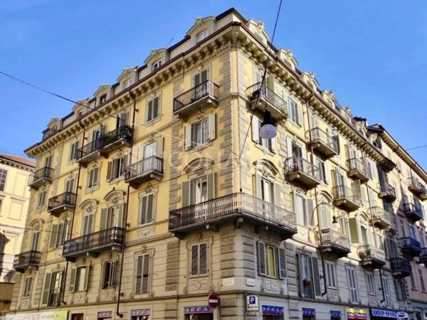 appartamento in vendita a Torino in zona Crocetta