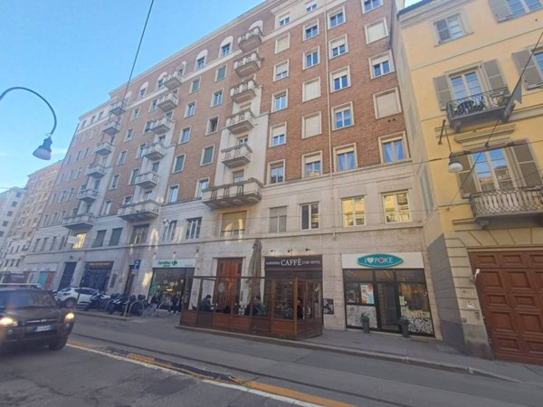 locale commerciale in vendita a Torino