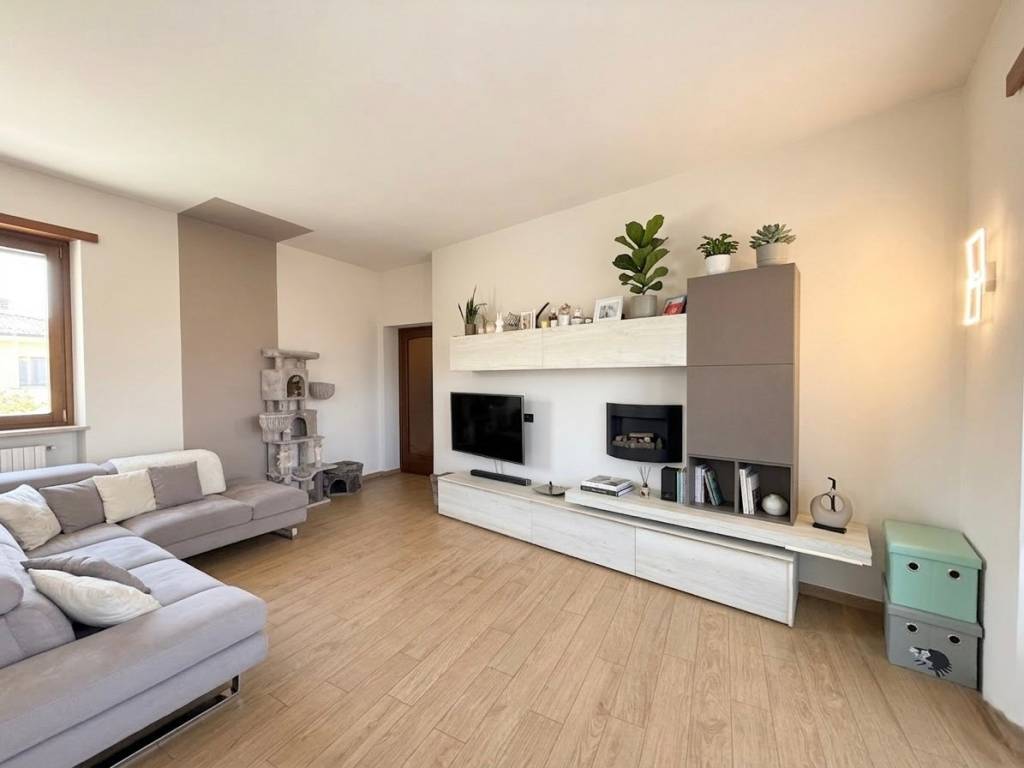 appartamento in vendita a Torino in zona Lingotto