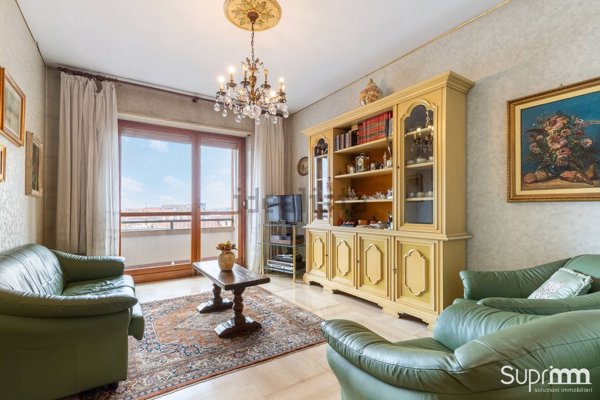 appartamento in vendita a Torino in zona Aurora