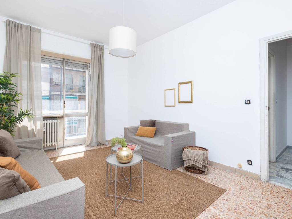 appartamento in vendita a Torino in zona Lingotto