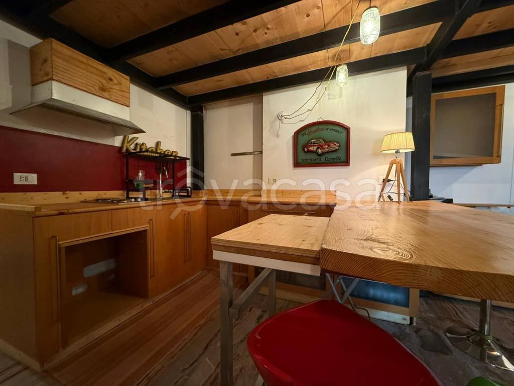 appartamento in vendita a Torino in zona Lingotto