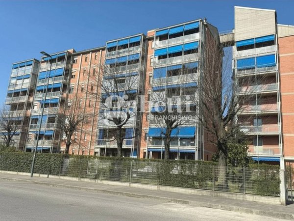 appartamento in vendita a Torino in zona Mirafiori Nord