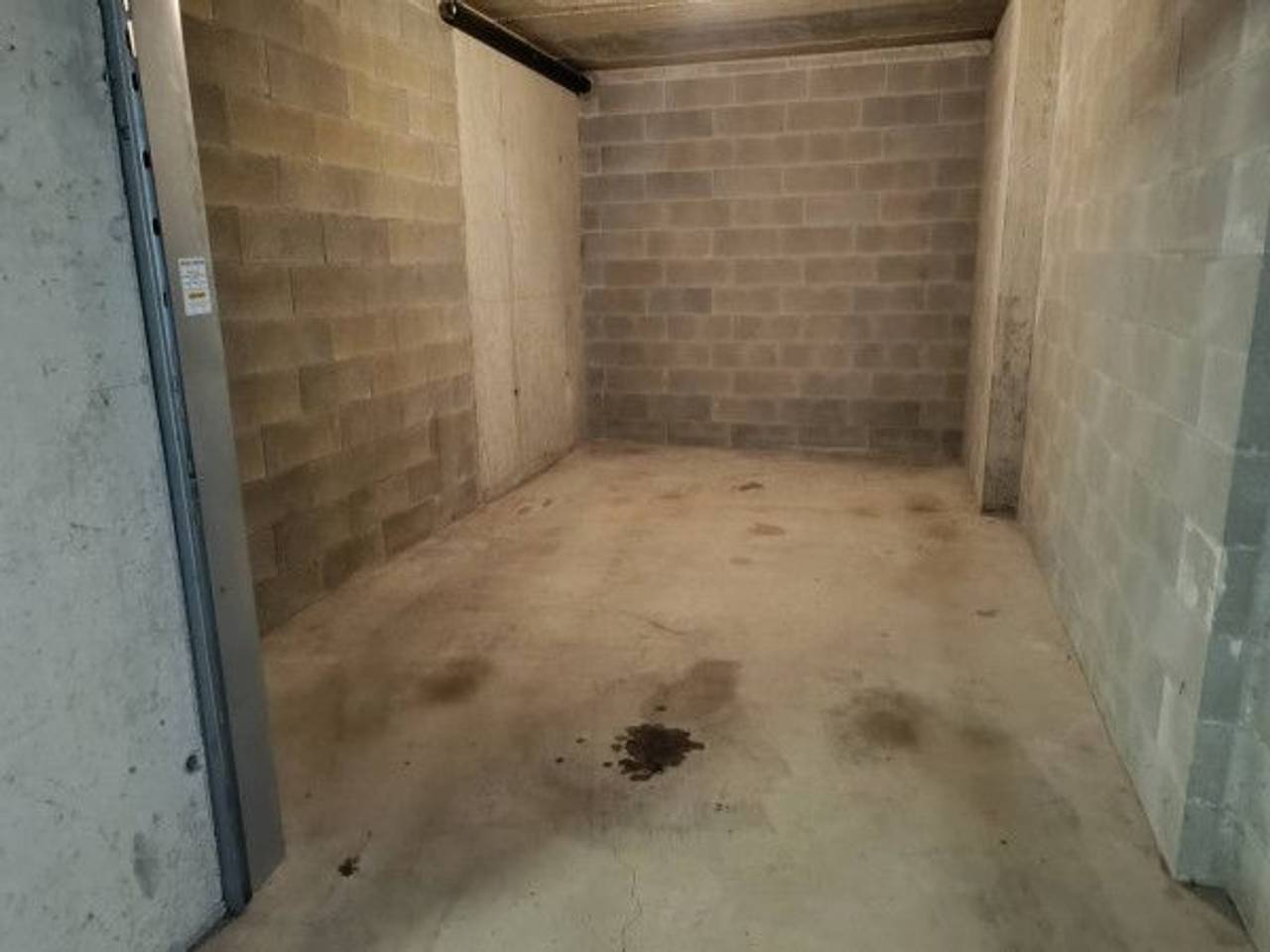 negozio in vendita a Torino in zona Pozzo Strada