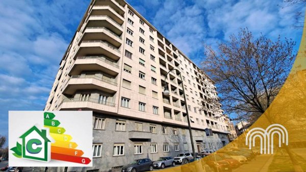 appartamento in vendita a Torino in zona Crocetta