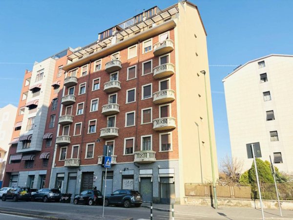 locale di sgombero in vendita a Torino in zona Madonna di Campagna
