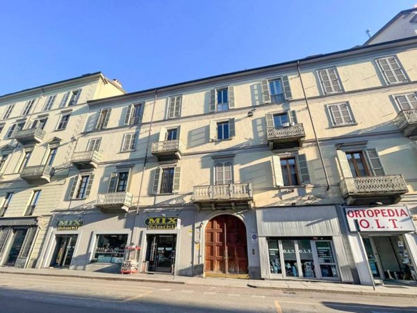 appartamento in vendita a Torino in zona San Salvario