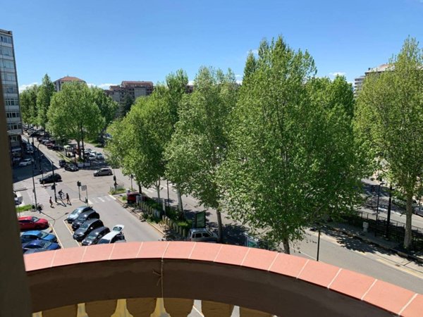 appartamento in vendita a Torino in zona Crocetta