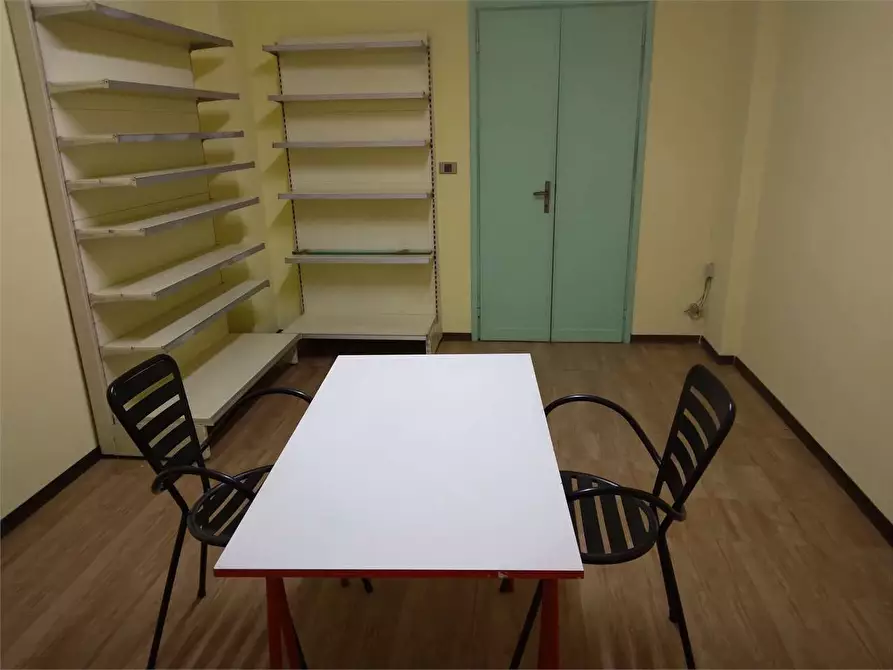 locale di sgombero in vendita a Torino in zona Crocetta