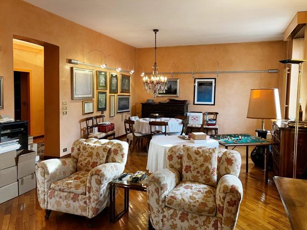 appartamento in vendita a Torino in zona Cit Turin