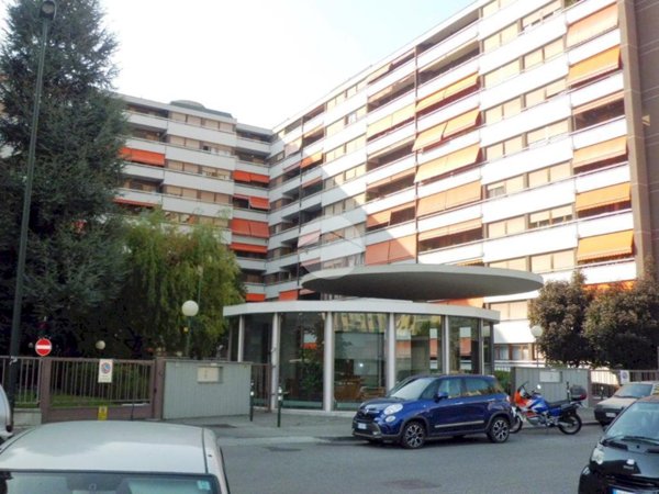 appartamento in vendita a Torino in zona Lingotto