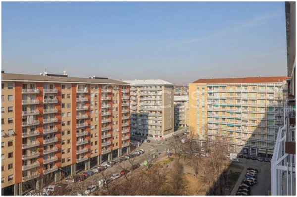 appartamento in vendita a Torino in zona Santa Rita