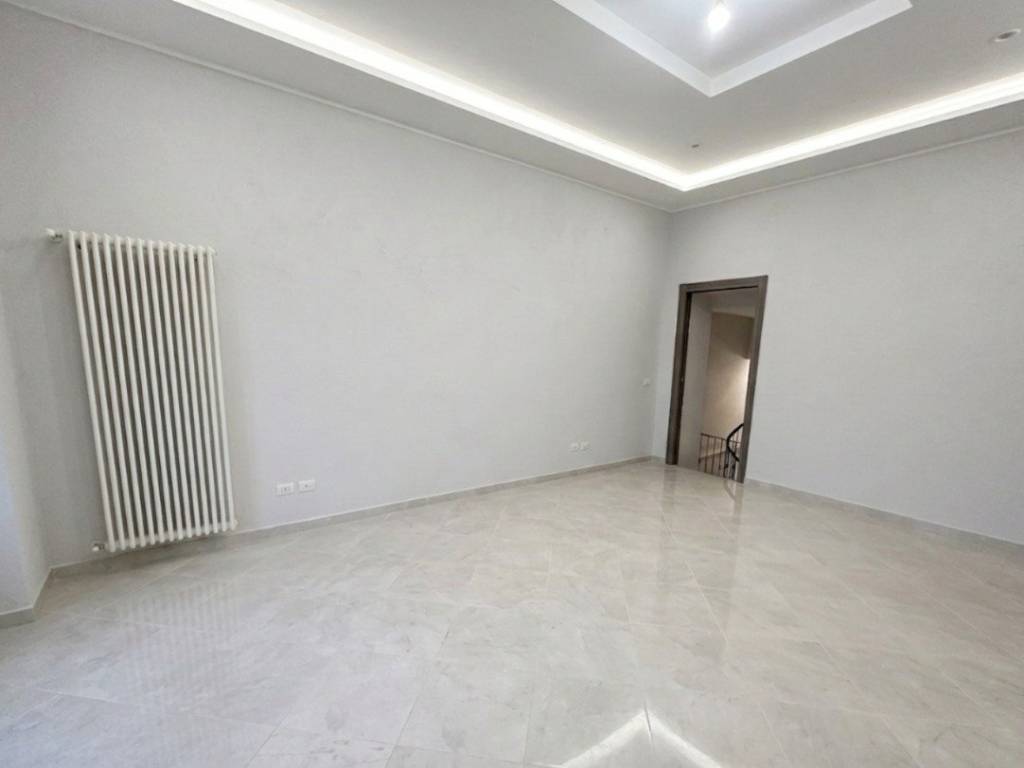 negozio in vendita a Torino in zona Vanchiglia