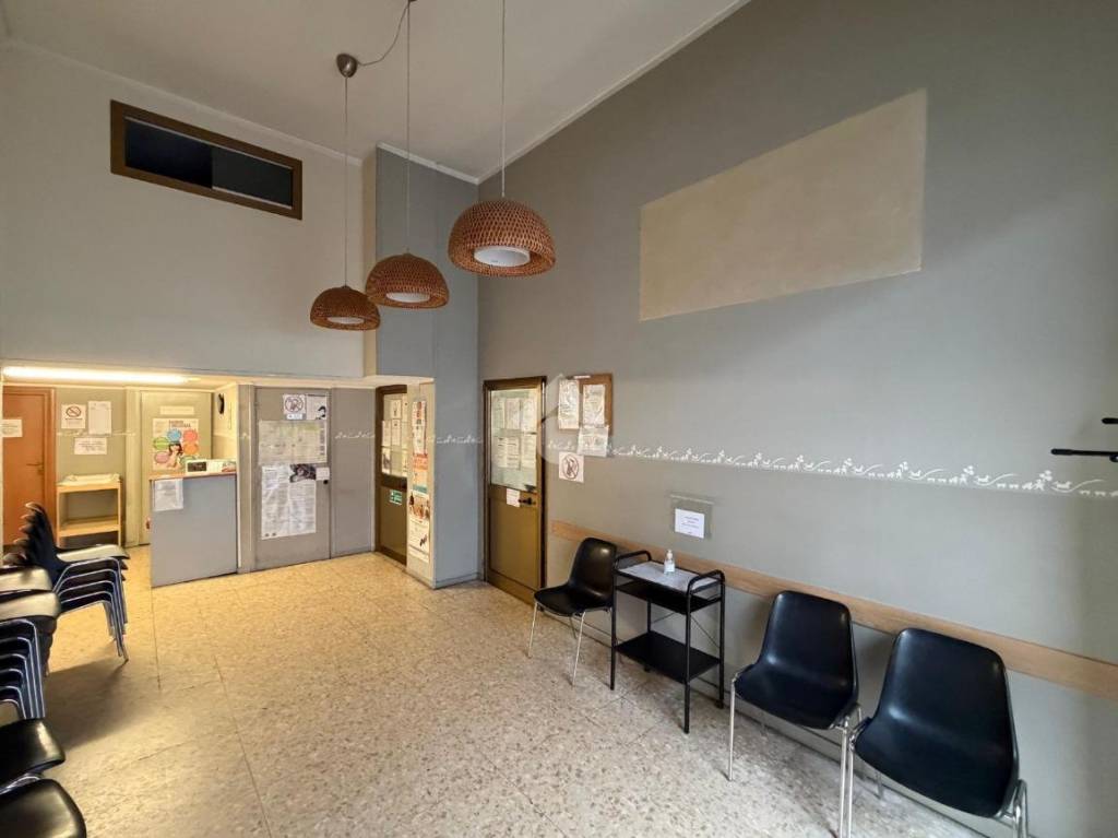 ufficio in vendita a Torino in zona Lucento