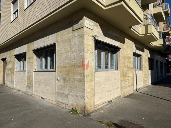 appartamento in vendita a Torino in zona Mirafiori Nord