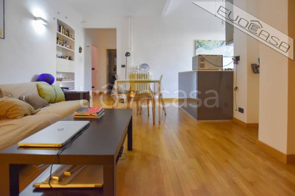 appartamento in vendita a Torino in zona San Salvario