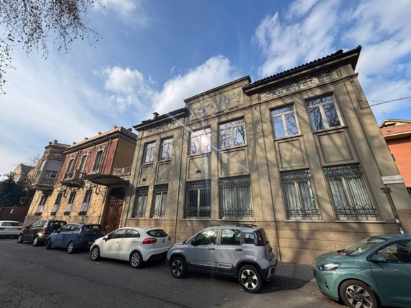 appartamento in vendita a Torino in zona Centro Storico