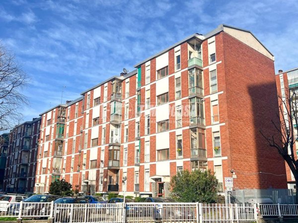 appartamento in vendita a Torino in zona Mirafiori Nord