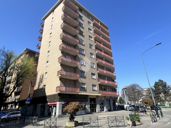 appartamento in vendita a Torino in zona Borgata Vittoria