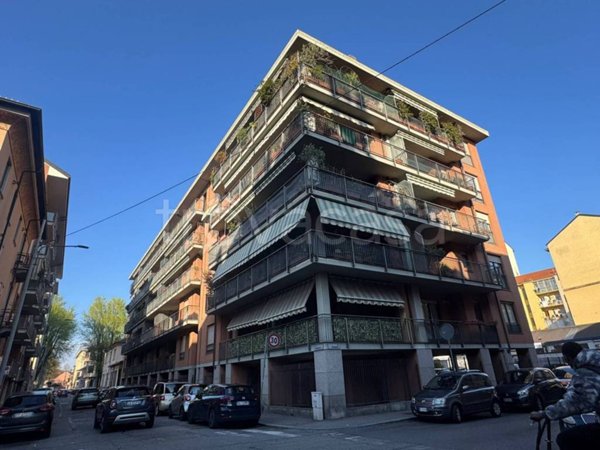 appartamento in vendita a Torino in zona Aurora