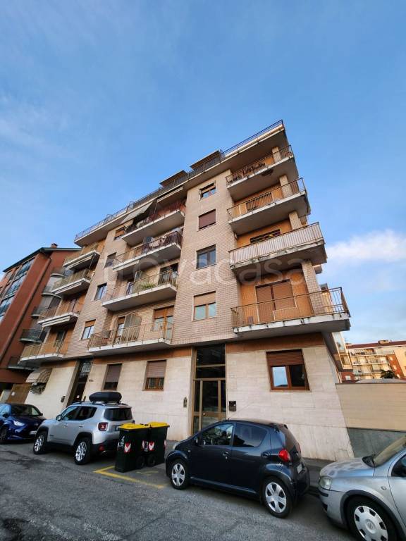 appartamento in vendita a Torino in zona Rebaudengo