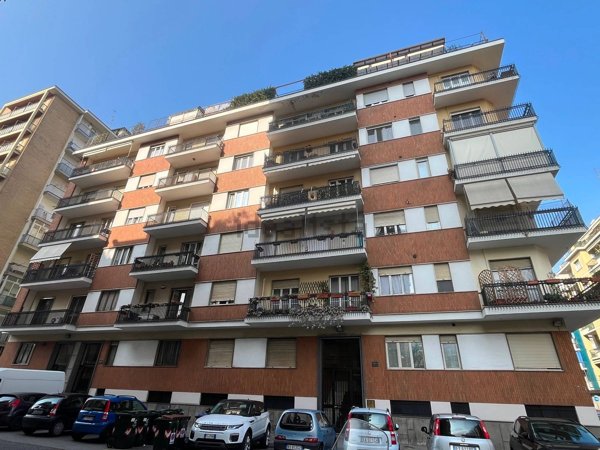 appartamento in vendita a Torino in zona Santa Rita