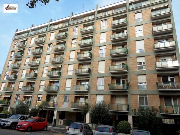 appartamento in vendita a Torino in zona Lucento