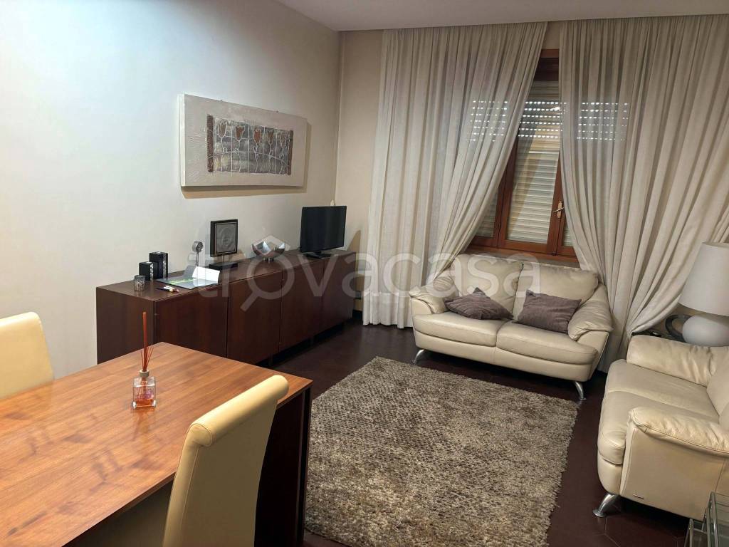 casa indipendente in vendita a Torino in zona Barriera di Milano