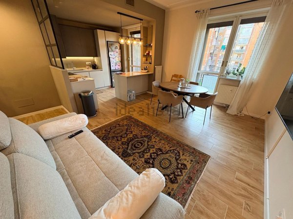 appartamento in vendita a Torino in zona Mirafiori Nord