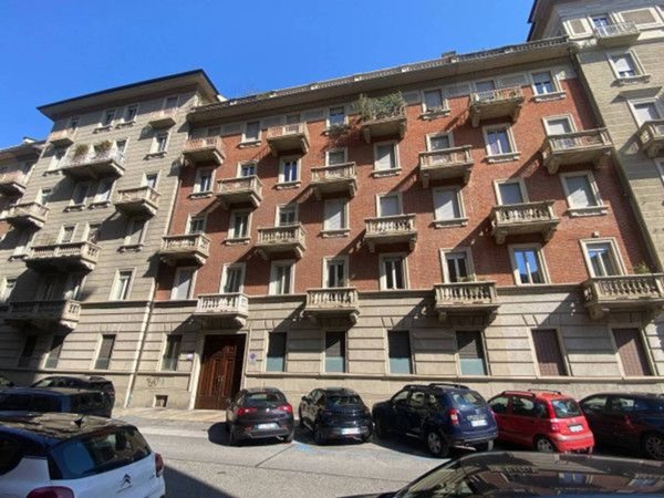 appartamento in vendita a Torino in zona Crocetta