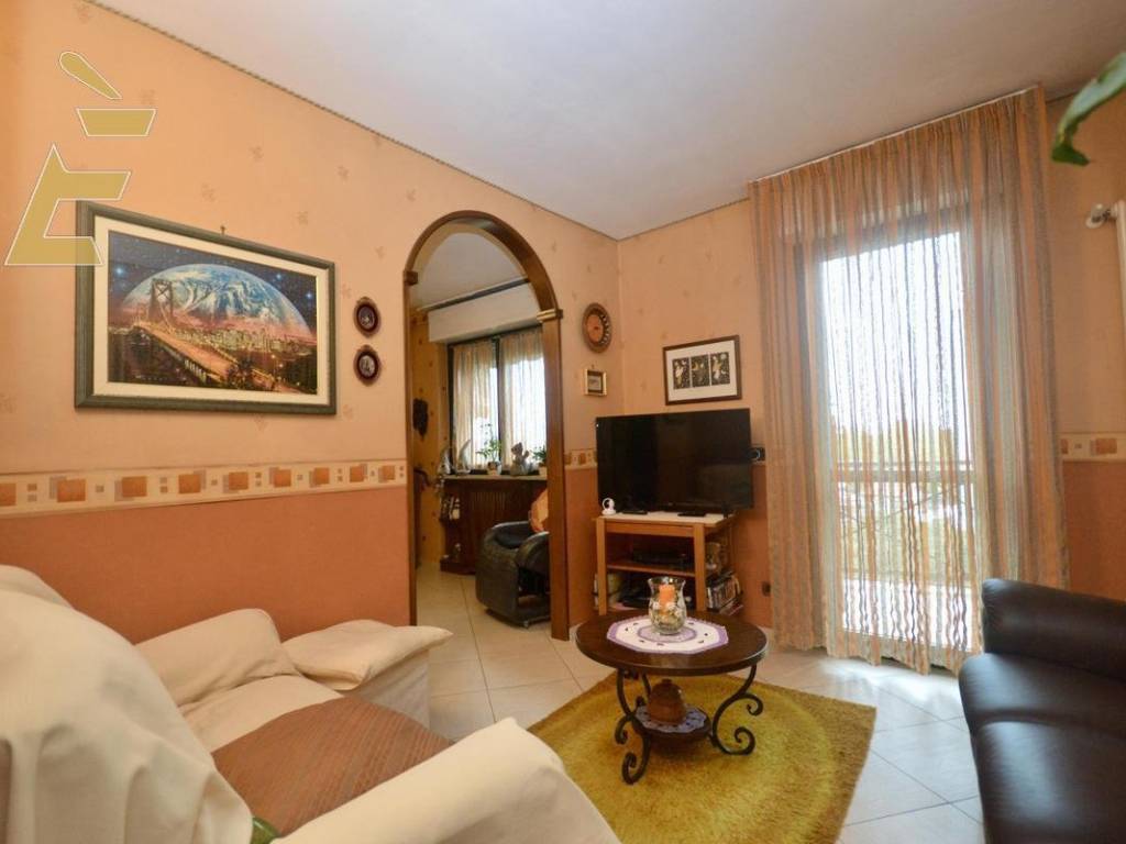 appartamento in vendita a Torino in zona Vallette