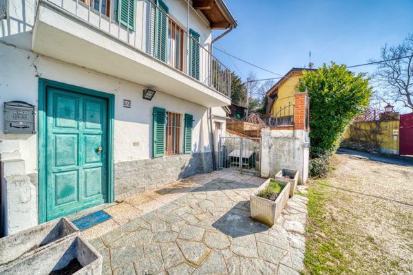 casa indipendente in vendita a Torino in zona Superga