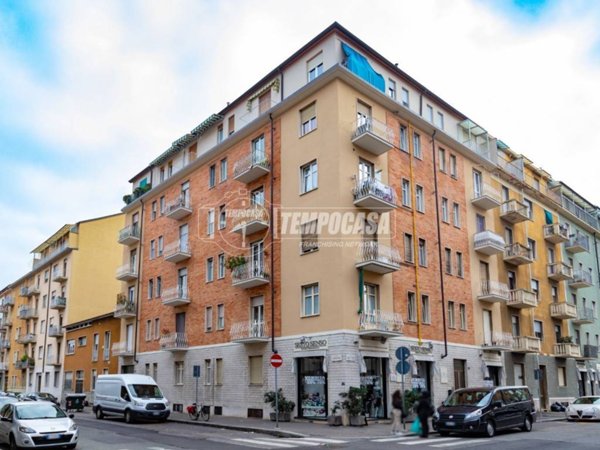 appartamento in vendita a Torino in zona Parella
