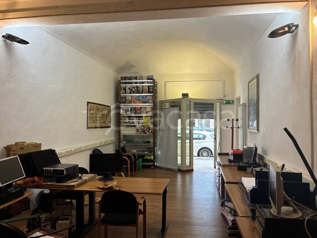 negozio in vendita a Torino in zona Pozzo Strada