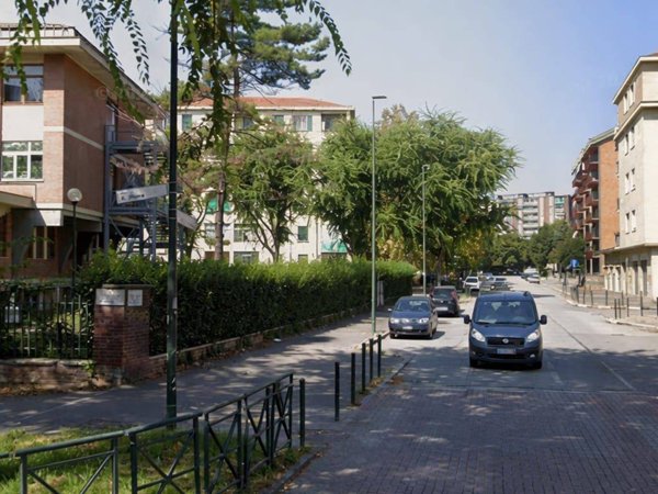 appartamento in vendita a Torino in zona Mirafiori Nord