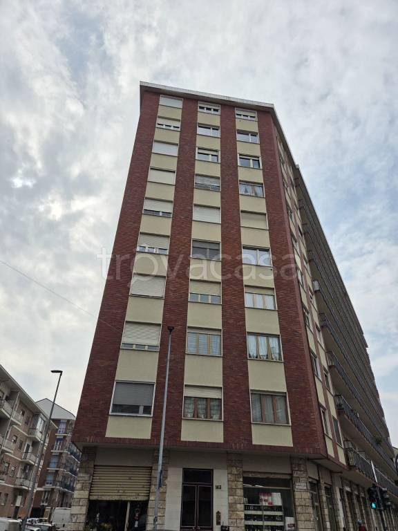 appartamento in vendita a Torino in zona Madonna di Campagna